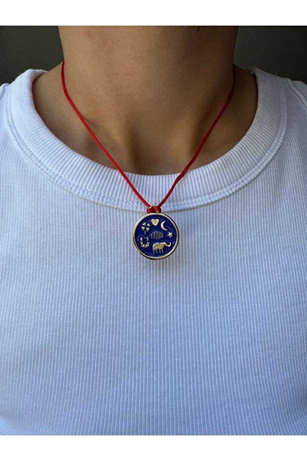 Red String Adjustable Macrame Lucky Necklace - 1