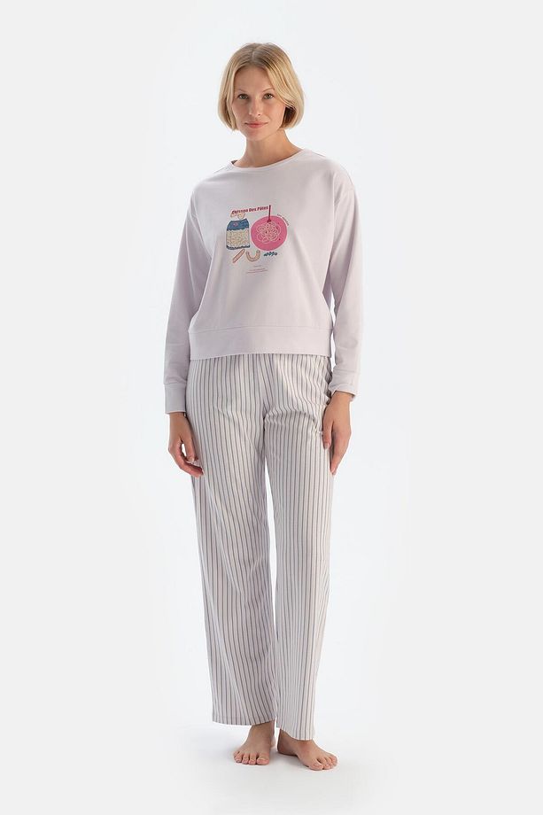 Açık Lila Baskı Detaylı Uzun Kollu Tişört Pantolon Pijama Takımı - 4