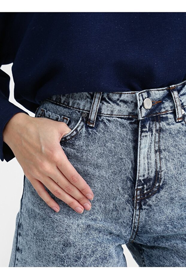 Normal Bel Basic Indigo Kadın Şort Kale - 4