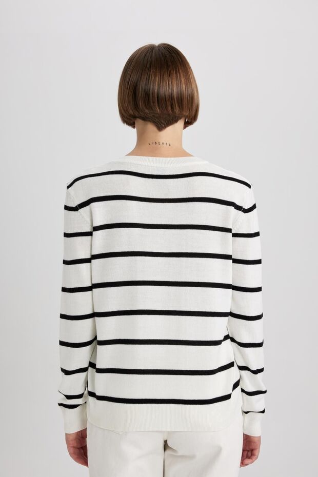 Regular Fit V Yaka Basic Düz Triko Kazak A2359ax23wn - 6