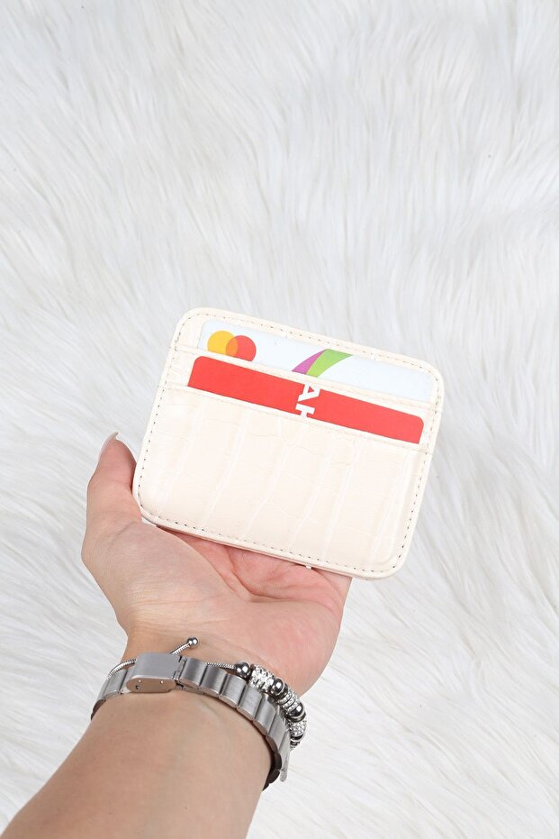 محفظة جلدية منقوشة - 1