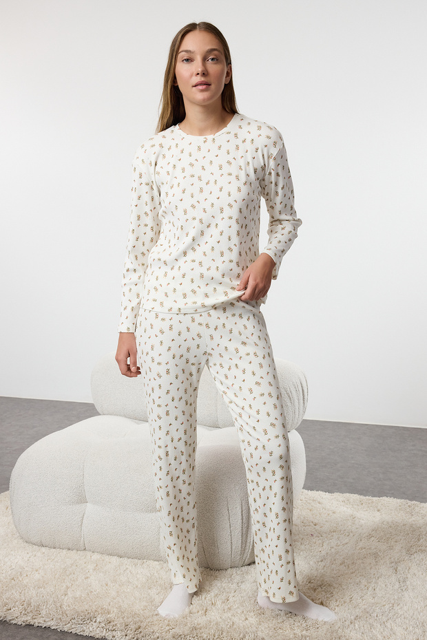 Ekru Pamuklu Yumuşak Tuşe Pamuklu Çiçekli Fitilli Örme Pijama Takımı THMAW25PT00194 - 2