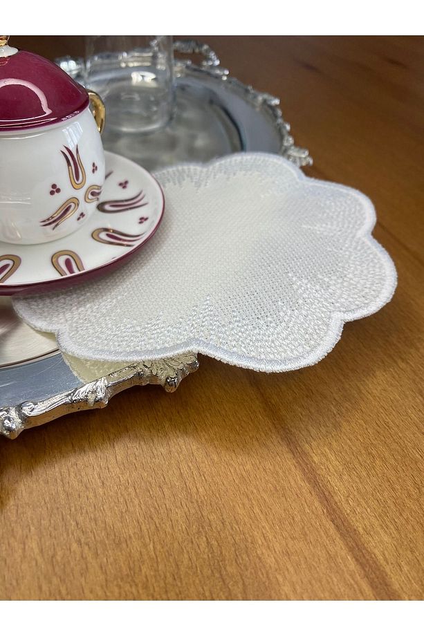 Linen Keten Ekru Renk Şık Zikzak Nakış İşlemeli 6 Adet Kokteyl Sunum Peçetesi - 3