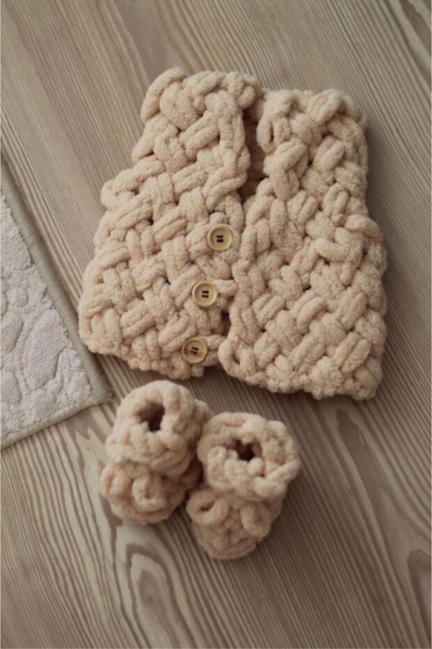Hand Knitted Baby Vest and Booties Set