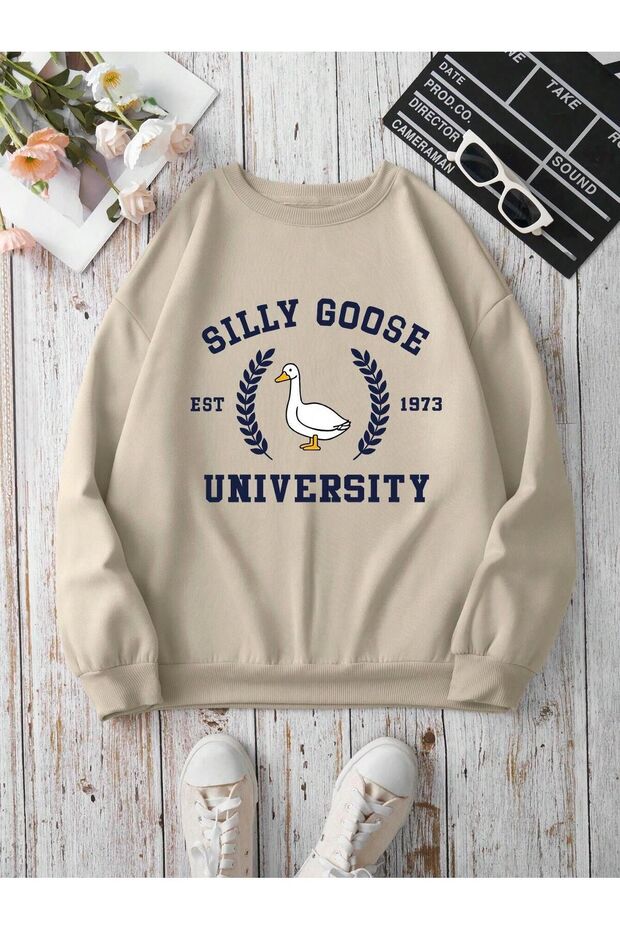 سويت شيرت بيج كبير الحجم - شتوي سميك من Silly Goose، رقبة دائرية مرتفعة