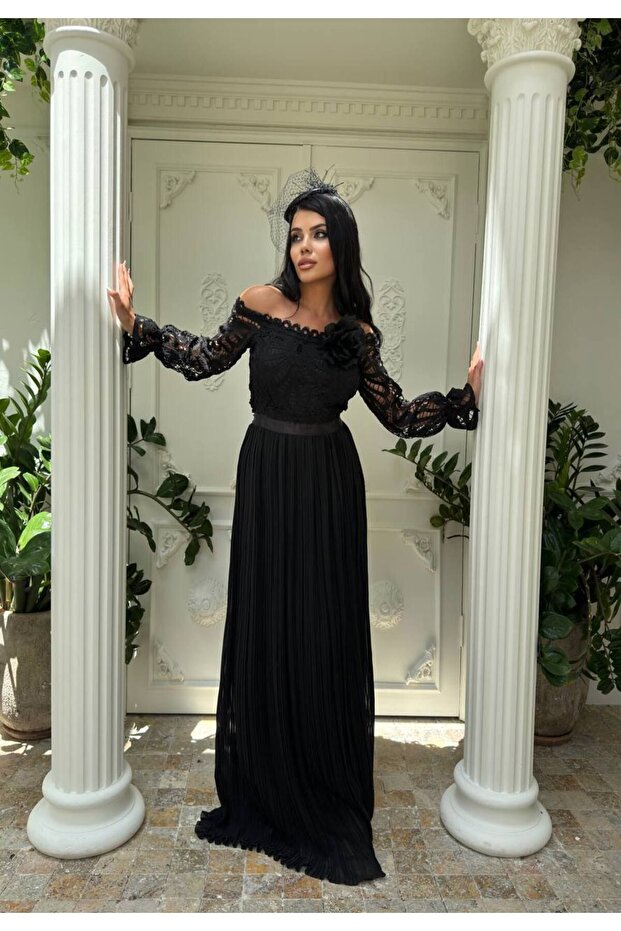 Women's Black Imported Lace Fabric Pleated Lined Designer Dress with Rose Accessories