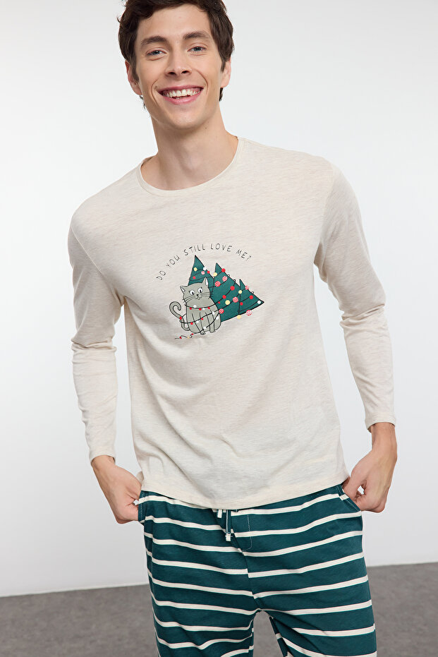 Erkek Bej Çizgili Regular Fit Couple Yılbaşı Örme Pijama Takımı TMNAW25PT00045 - 4