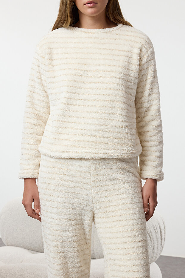 Ekru Çizgili Lurex İplik Detaylı Wellsoft Kışlık Örme Pijama Takımı THMAW25PT00070 - 5