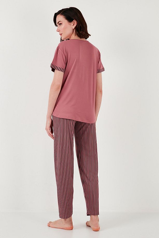 Yumuşak Dokulu Bisiklet Yaka Pijama Takımı  PİJAMA TAKIMI 6097605 - 7