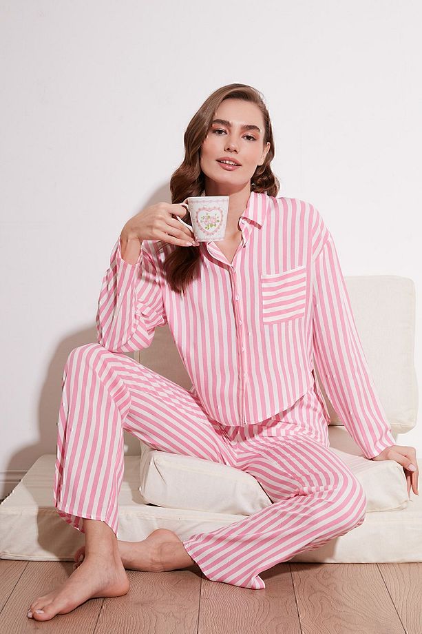 Çizgili Rahat Kesim Bol Paça Pijama Takımı Pijama Takımı 6110014 - 3