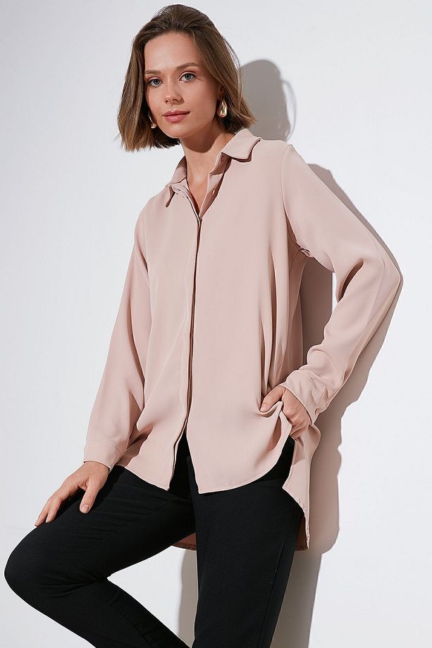 Regular Fit Önü Kısa Arkası Uzun Düz Gömlek  GÖMLEK 611GO020 - 1