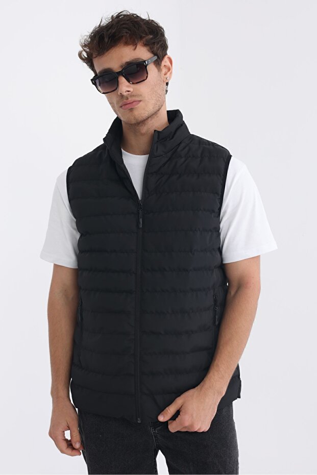 Pánska športová vesta - čierna s podšívkou, odolná proti vetru - 3