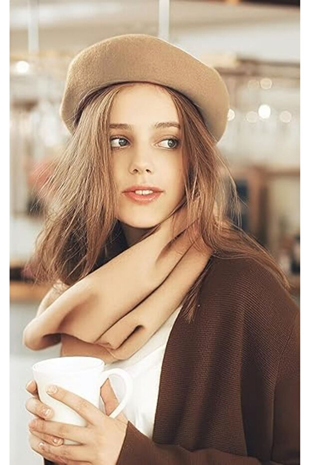 Fransız Ressam Keçe Bere Vizon - 1