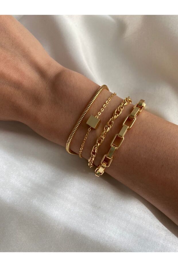Cube Detail Four-Piece Combo Bracelet - 1