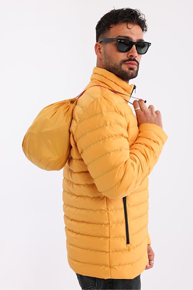 Men's Windproof Portable Warm Fiber-Filled Lightweight Inflatable Yellow Coat with Bag