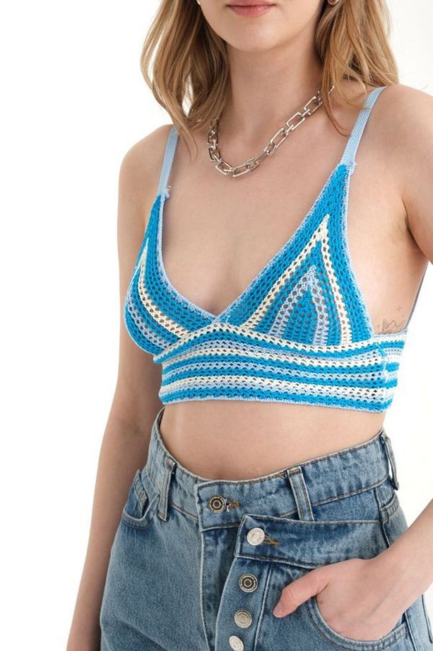 Şeritli V Yaka Örme Kroşe Crop Top - 5