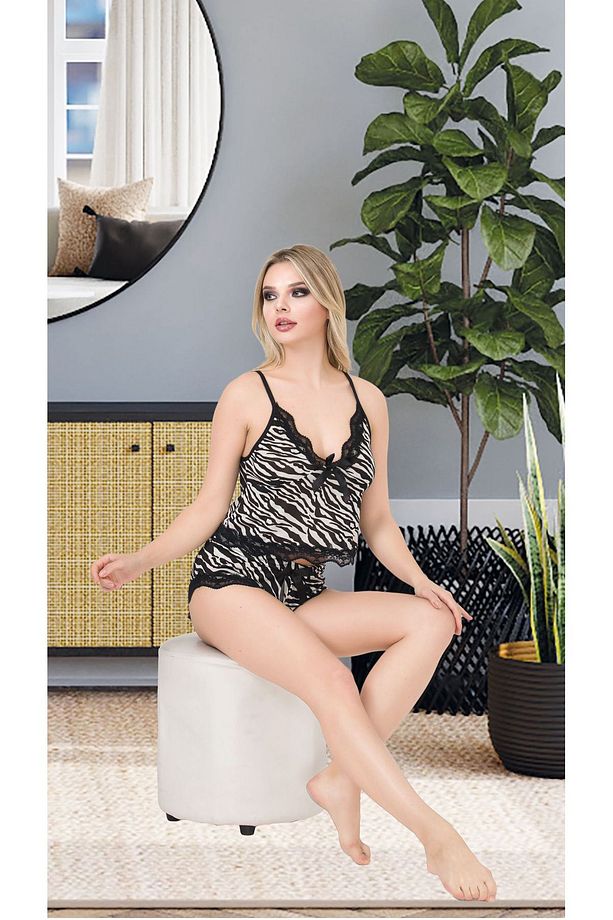 Siyah Leoparlı Yumuşak Askılı Kadın S/m-l/xl Beden Alt Üst Şort Gecelik Takımı - 4