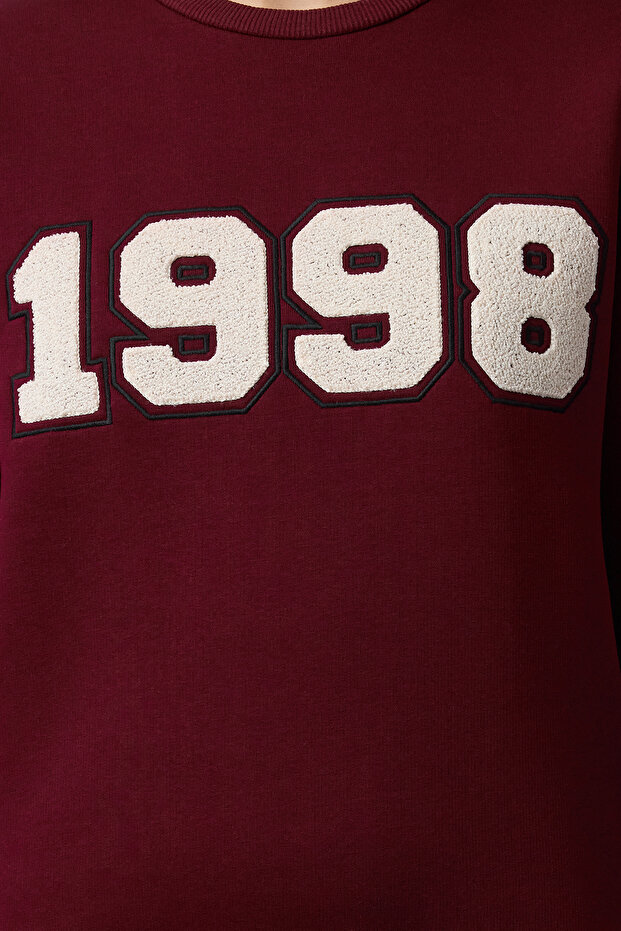 Bordo Kalın İçi Polarlı Regular/Normal Kesim Slogan Nakışlı Örme Sweatshirt TWOAW25SW00012 - 4