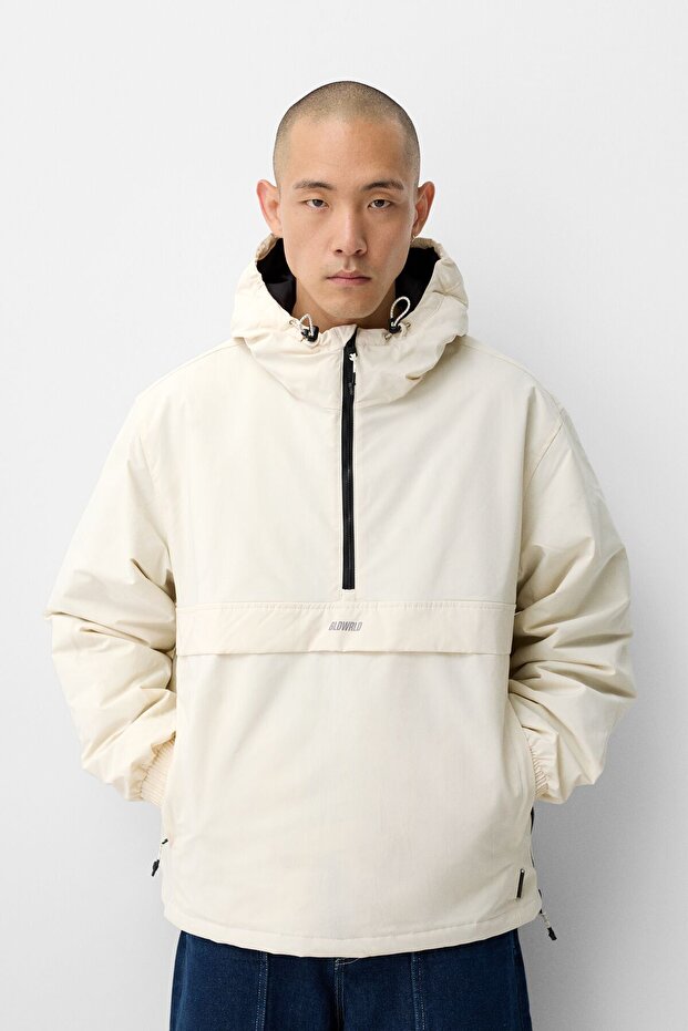 Kapitone kanguru mont - 1