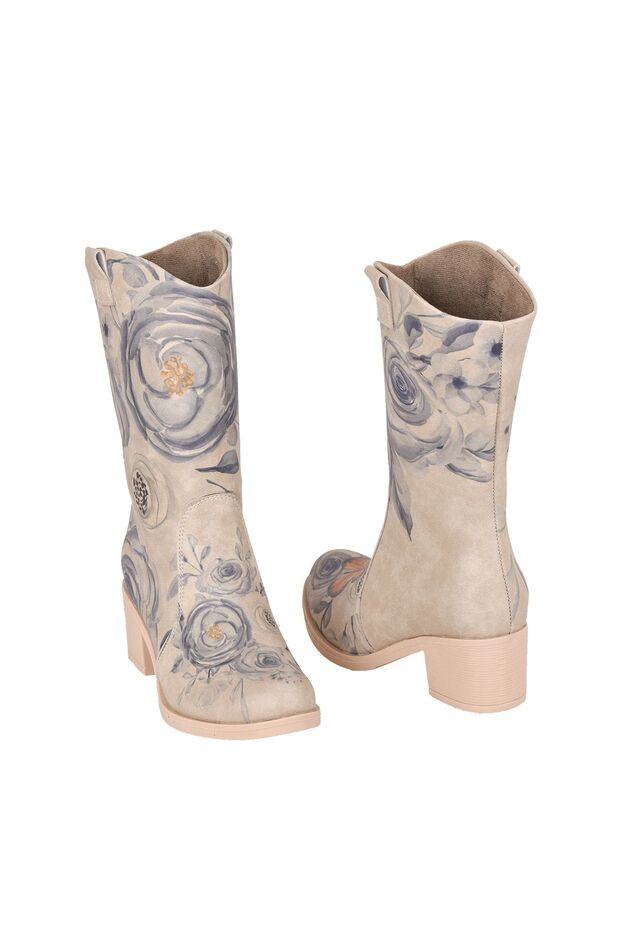 Renkli Kadın Bot - 3