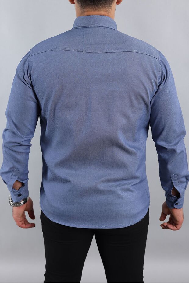 Чоловіча джинсова сорочка облягаючого крою синього кольору - 2