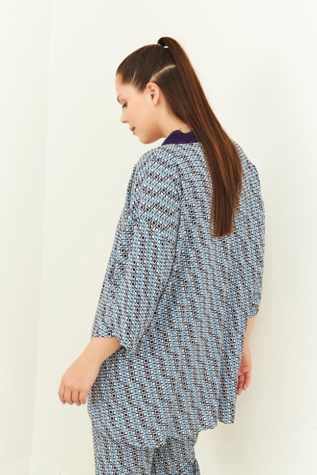 كيمونو منقوش باللون الكحلي - 5