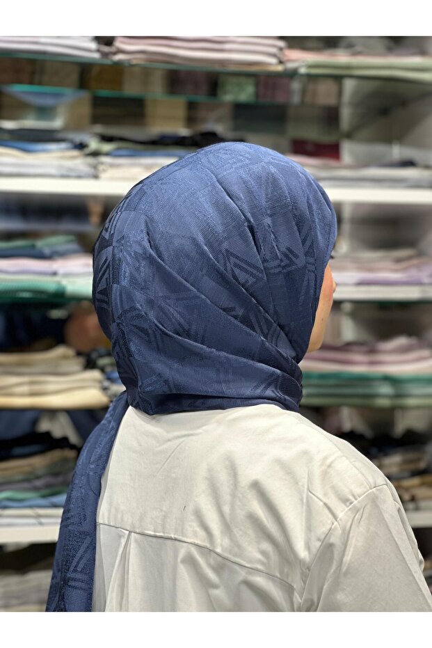 شال بنمط شعار Aura - 2