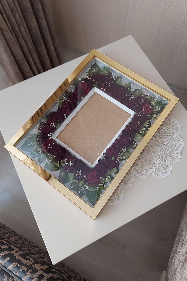 30x40 Cm Verda Gold Anı Çerçevesi! Özel Gün Çiçekleri Için Gül Kutusu! Isimsiz - 2