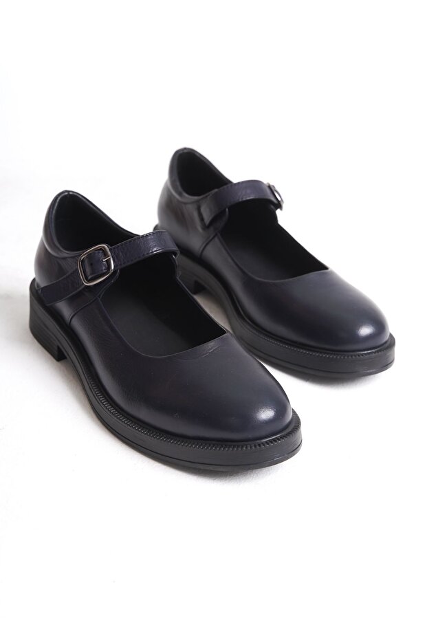 Ernila Shoes Genuine Leather Women's Hard Hat Loafer Shoes