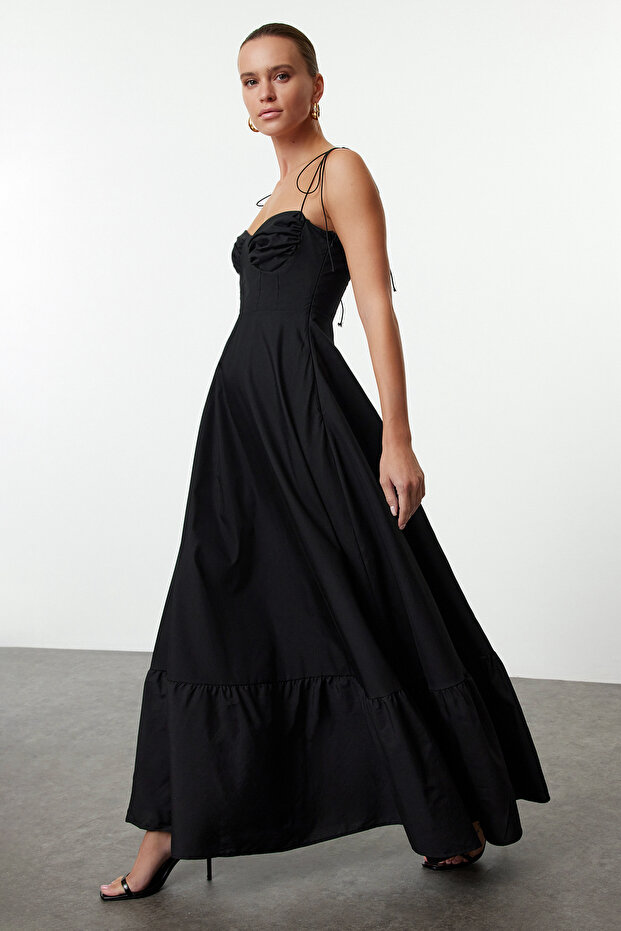 Siyah Belden Açılan Drape Detaylı Askılı Dokuma Maxi Elbise TWOSS24EL01128 - 5