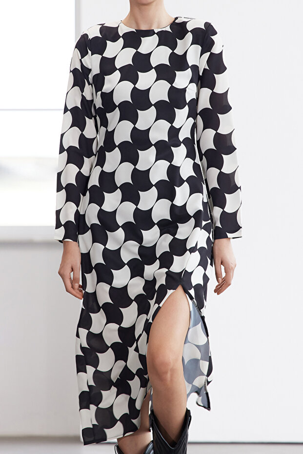 Limited Edition Siyah Geometrik Desenli Düz Kesim Midi Dokuma Elbise TWOAW25EL00290 - 2