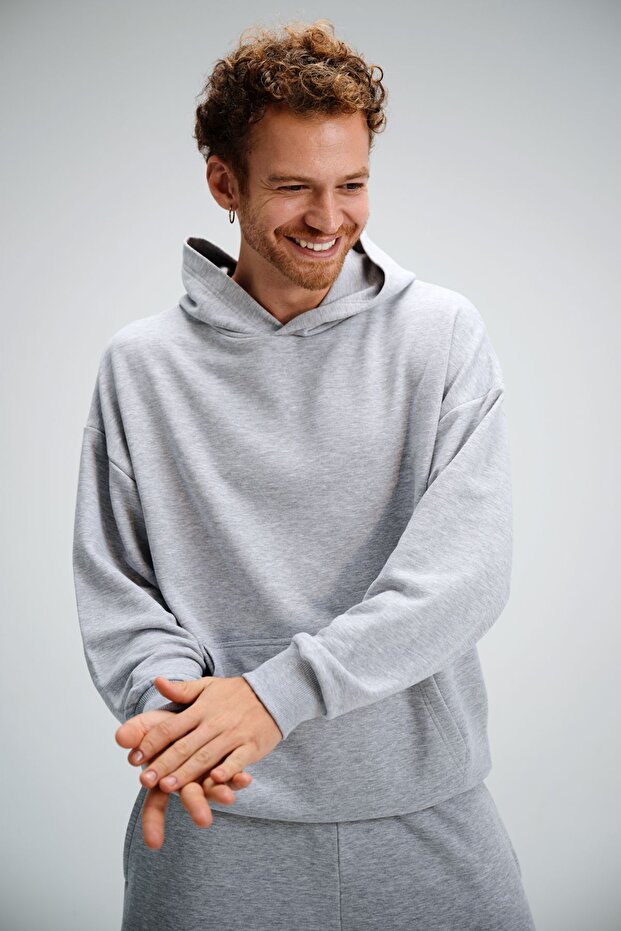 Men's Timeless Oversize Gray Hoodie Sweatshirt