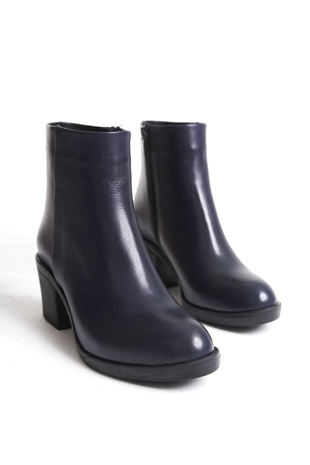 HAKİKİ DERİ KADIN BOT - 4