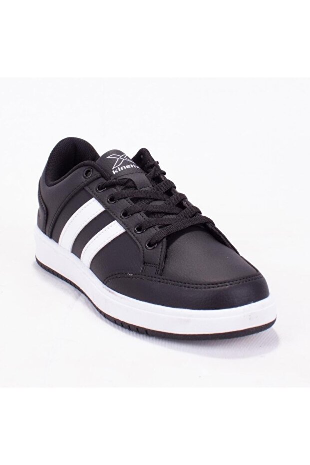 حذاء سنيكرز - 1