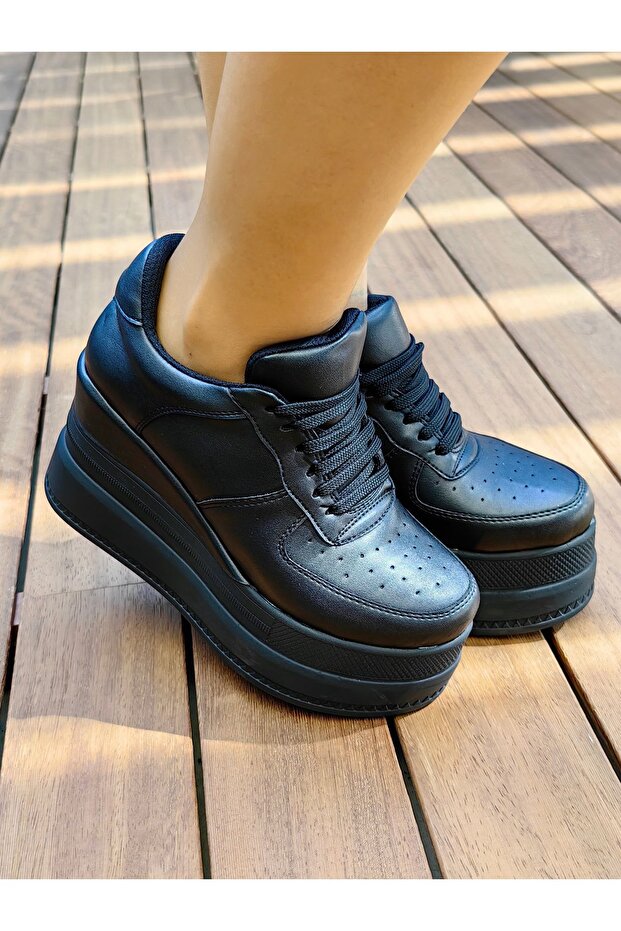 Women's Black Lace-Up Comfortable Wedge Heel Shoes Stylish Comfortable and Comfortable High Heel