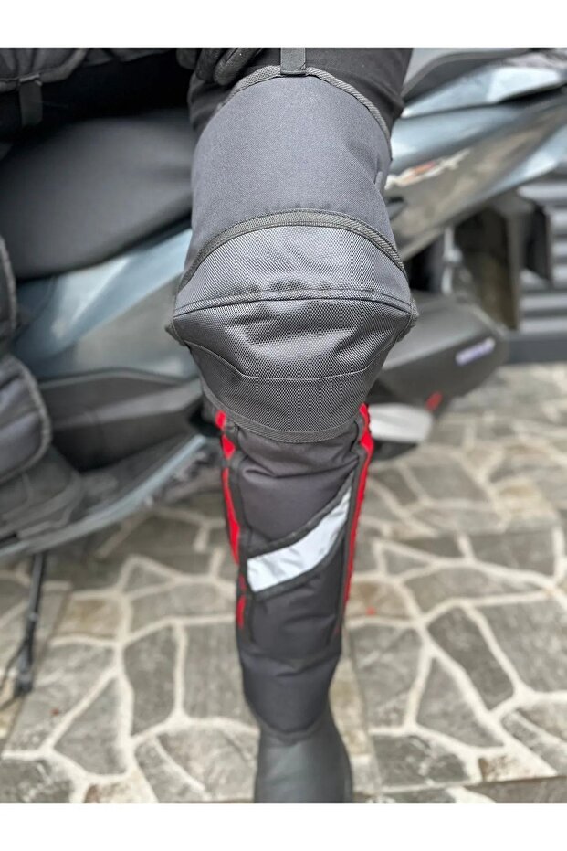 Bicycle Motorcycle Mountaineer Winter Knee Pads with Fur Wool Inside and Reflectors (Waterproof)