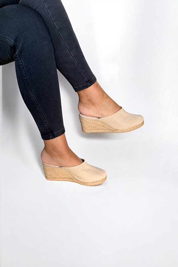 Women's Closed Toe Espadrille – Wedge Heel & Linen Slippers Model
