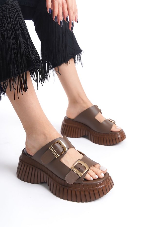 Pera Model Genuine Leather Brown Buckle Thick Sole Daily Women's Slippers