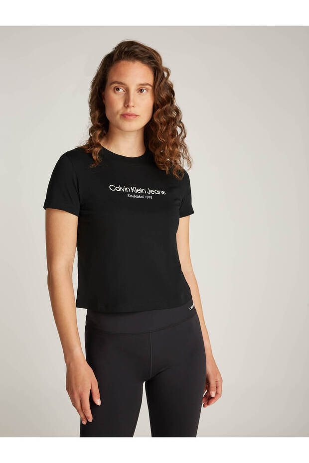 INSTITUTIONAL GRAPHIC BABY TEE - 3