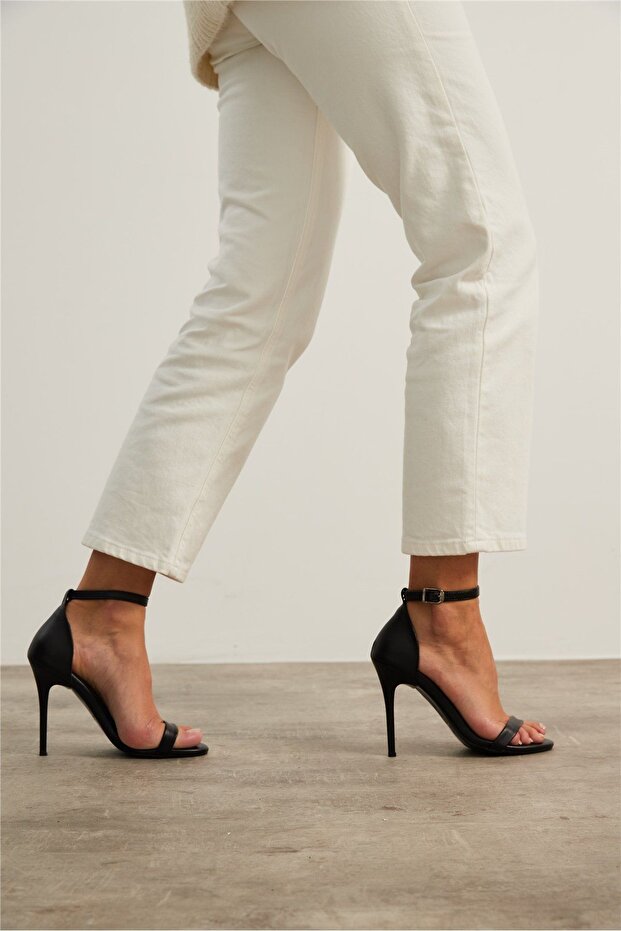 Amore Kadın Tek Bant Topuklu Ayakkabı Siyah Deri - 4