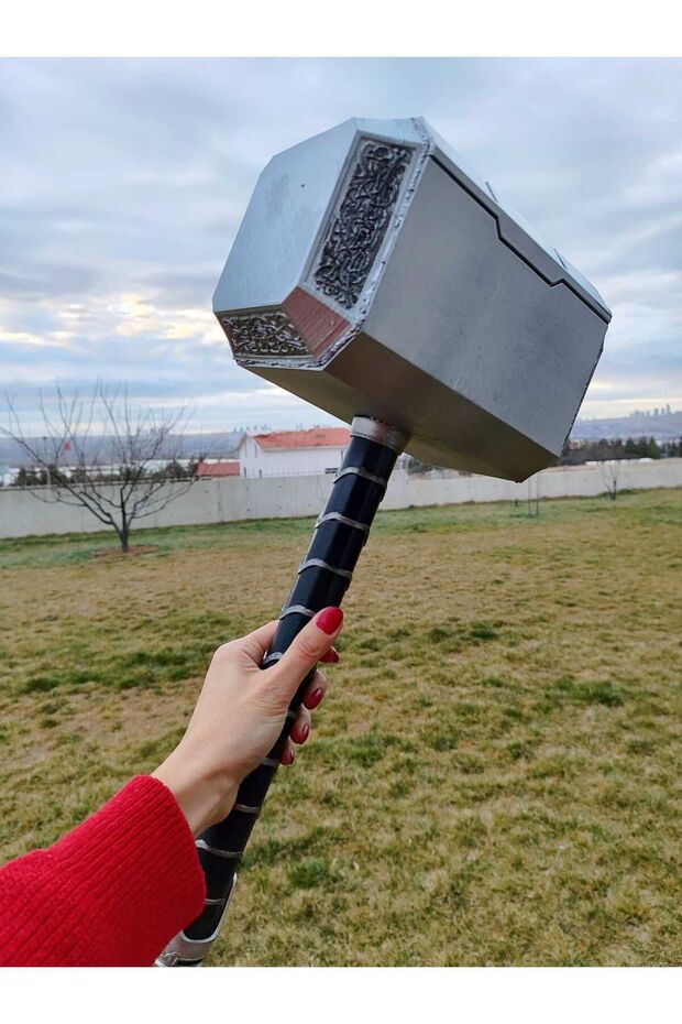 THOR'UN ÇEKİCİ MJOLNIR - 3