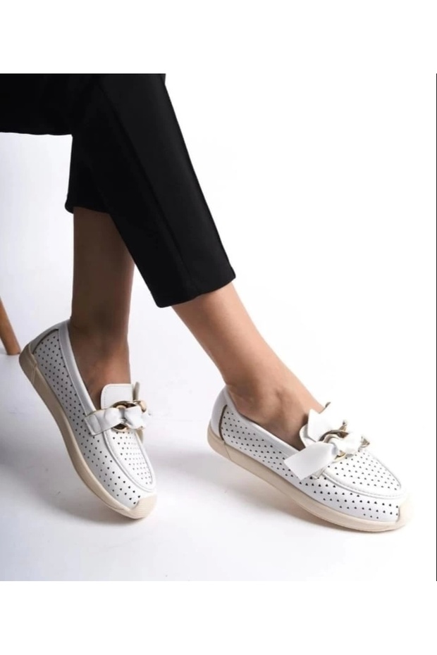 Riwan White Skin Ballerina Shoes