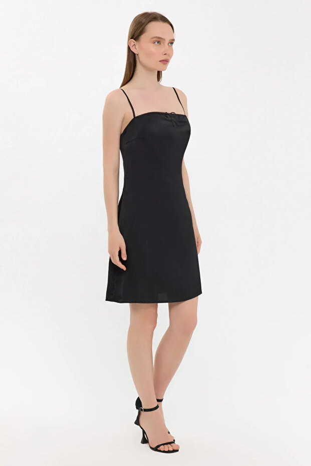 İp Askılı Bağlı Ön Detaylı Mini Elbise - 2