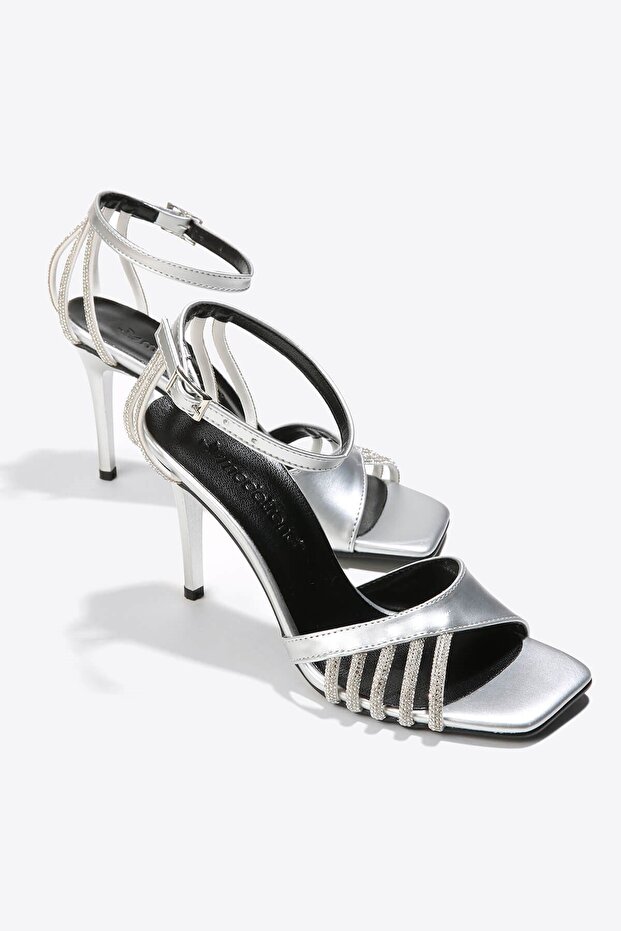 Women's Stone Heeled Sandals Silver