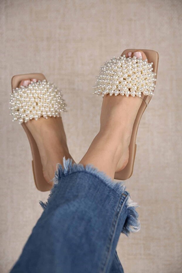 Women's Pearl Slippers Beige