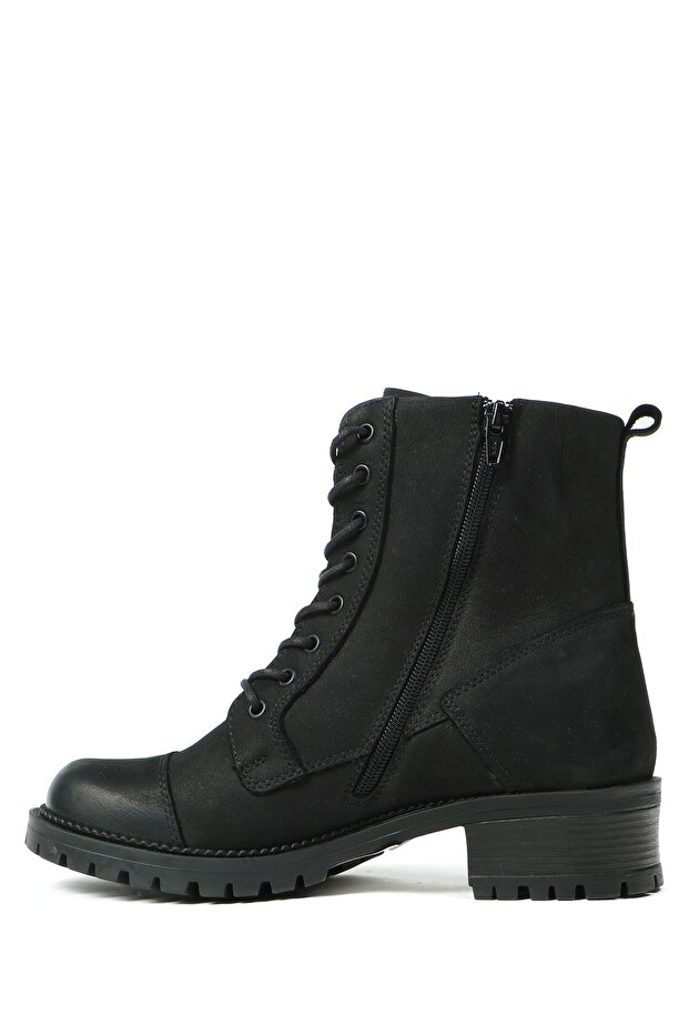 Siyah Kadın Bot - 3