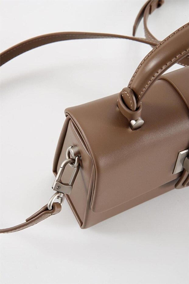 17569 Kadın Omuz Askılı El Çantası - 7