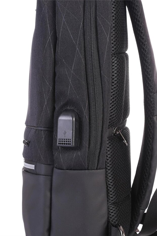 31276 USB Tablet Compartment Single Shoulder Bag - 4