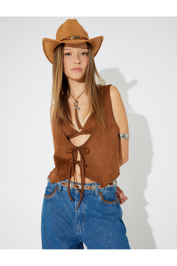 Faux Suede Lace-Up Slim Fit Crop Vest