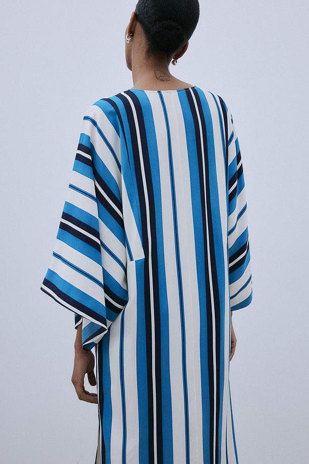 V Yakalı Kaftan Elbise - 5